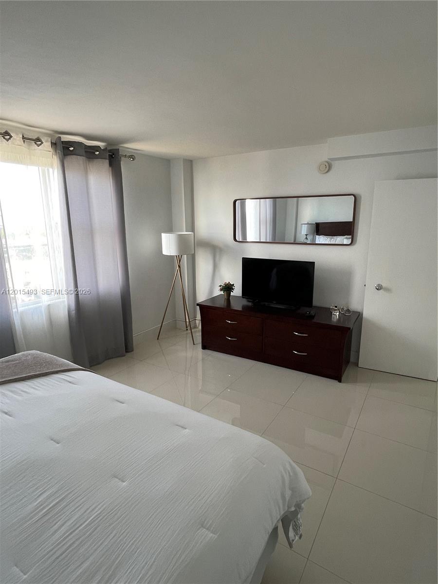 9195 Collins Ave #1012, Surfside FL 33154