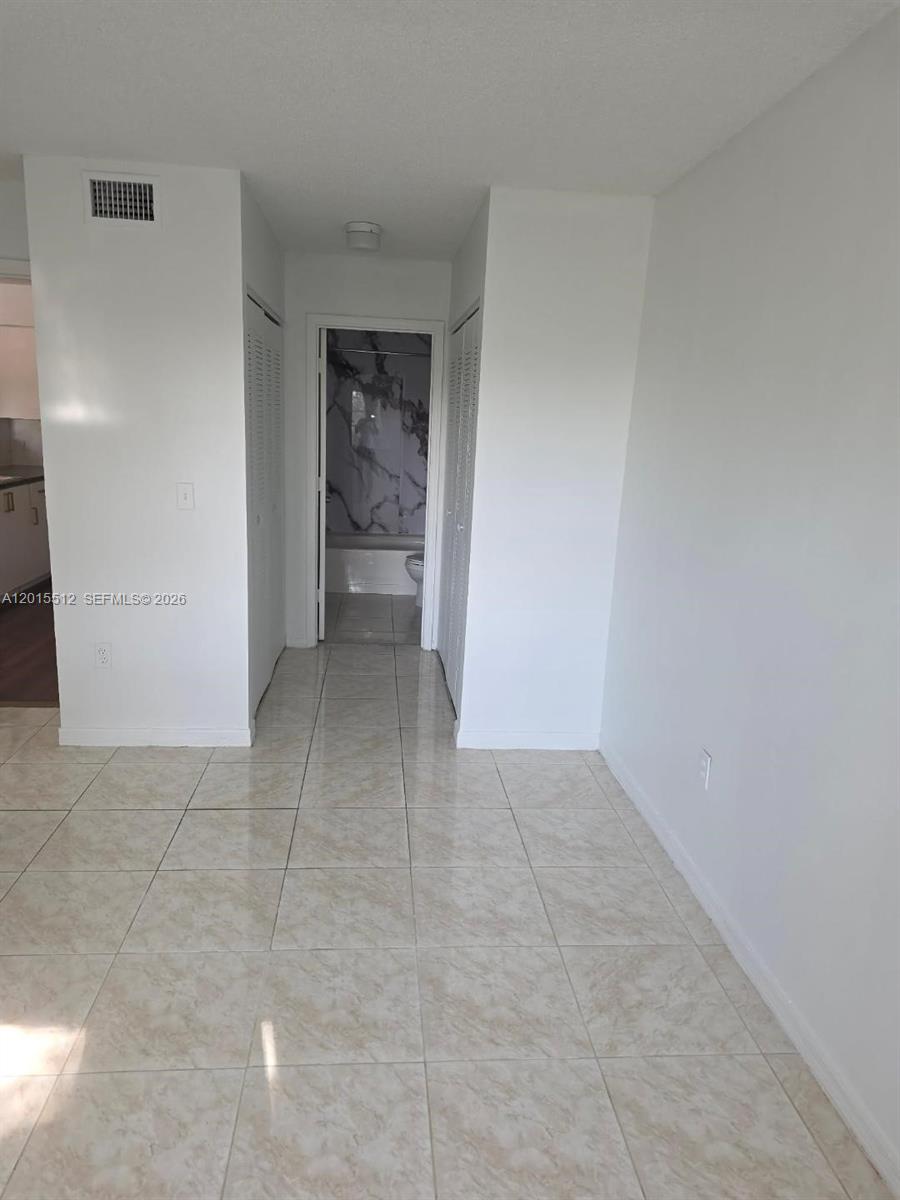 12118 Saint Andrews Pl #304, Miramar FL 33025