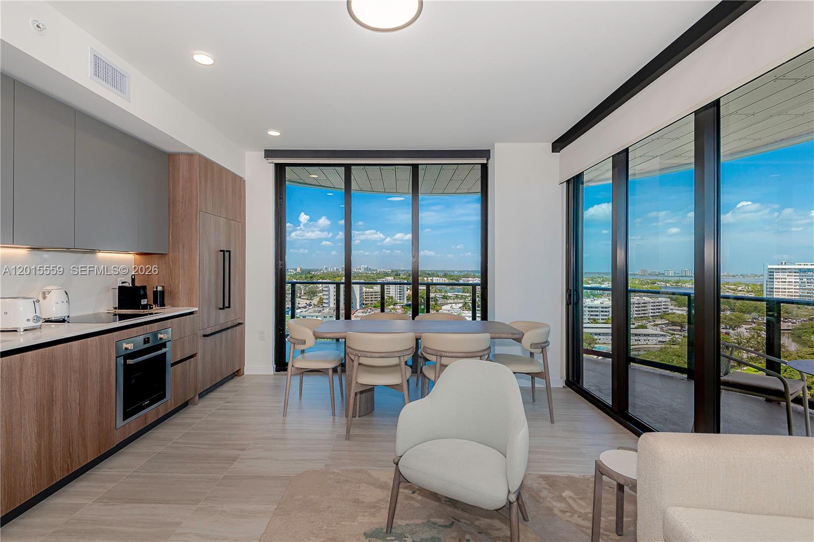 580 72nd St #1112, Miami Beach FL 33141