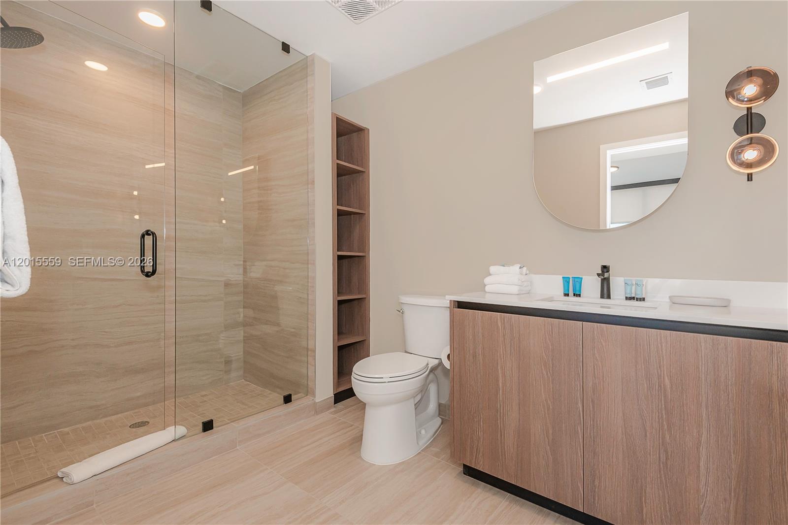 580 72nd St #1112, Miami Beach FL 33141