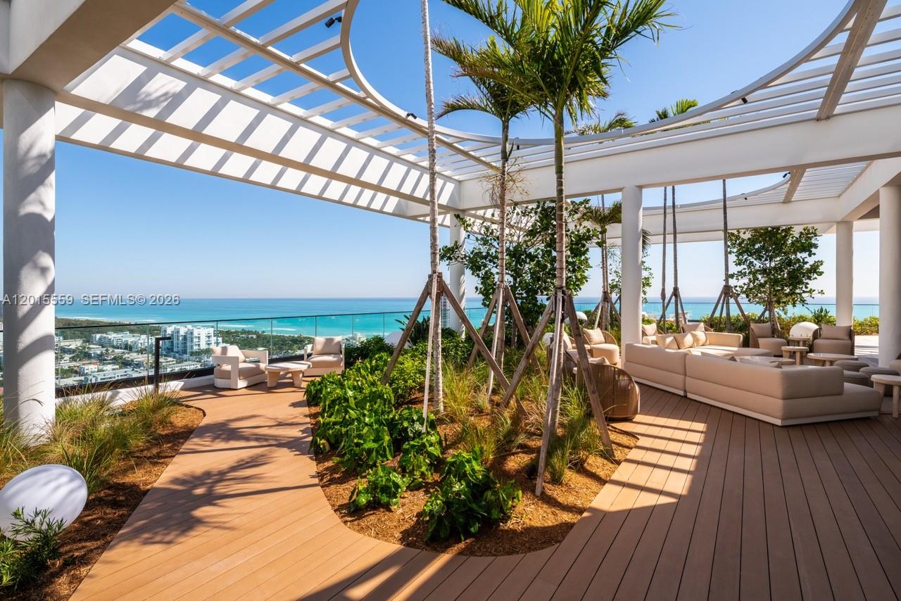 580 72nd St #1112, Miami Beach FL 33141