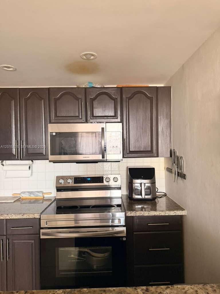 13499 Biscayne Blvd #906, North Miami FL 33181