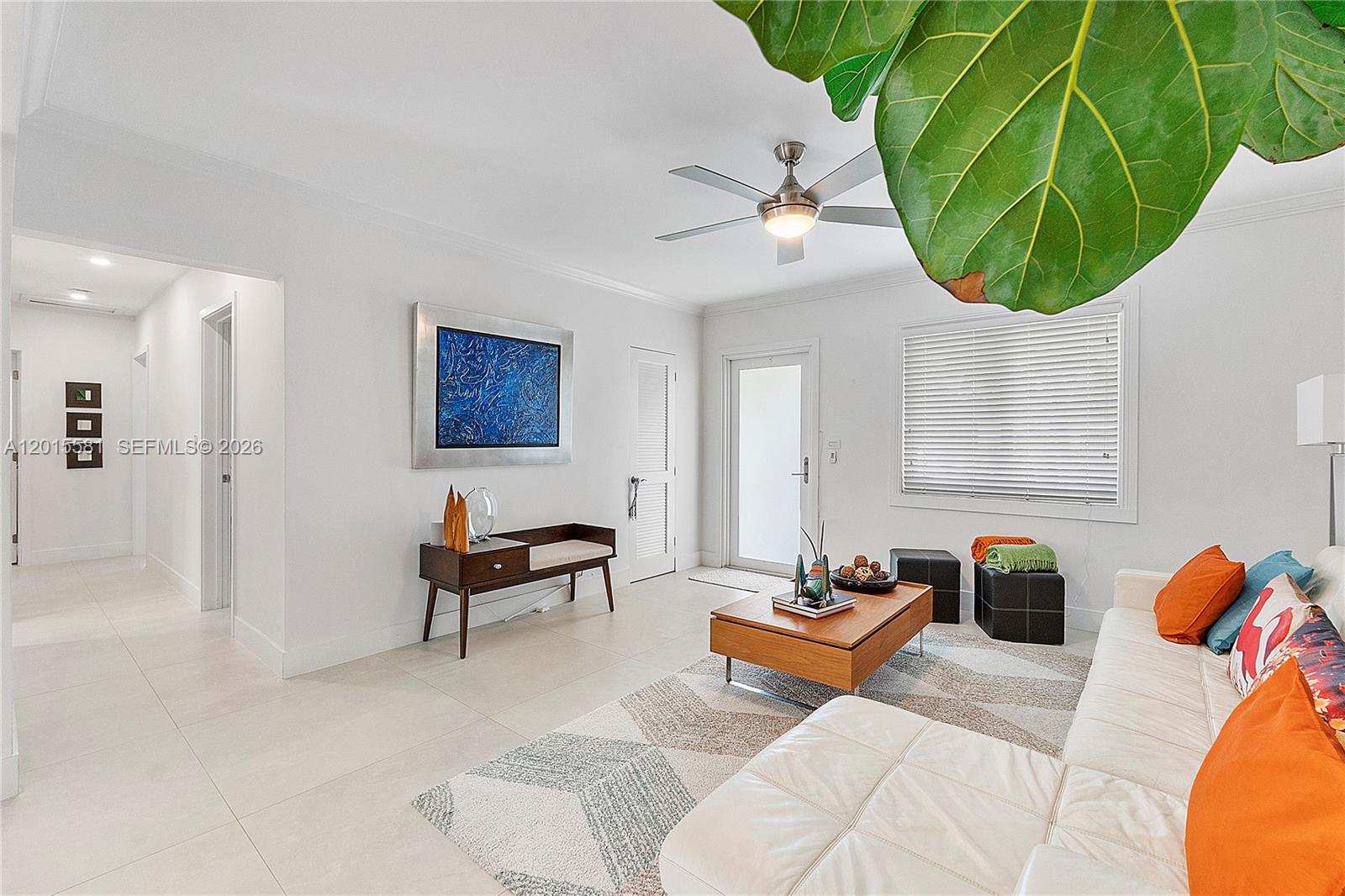 301 Hampton Ln, Key Biscayne FL 33149