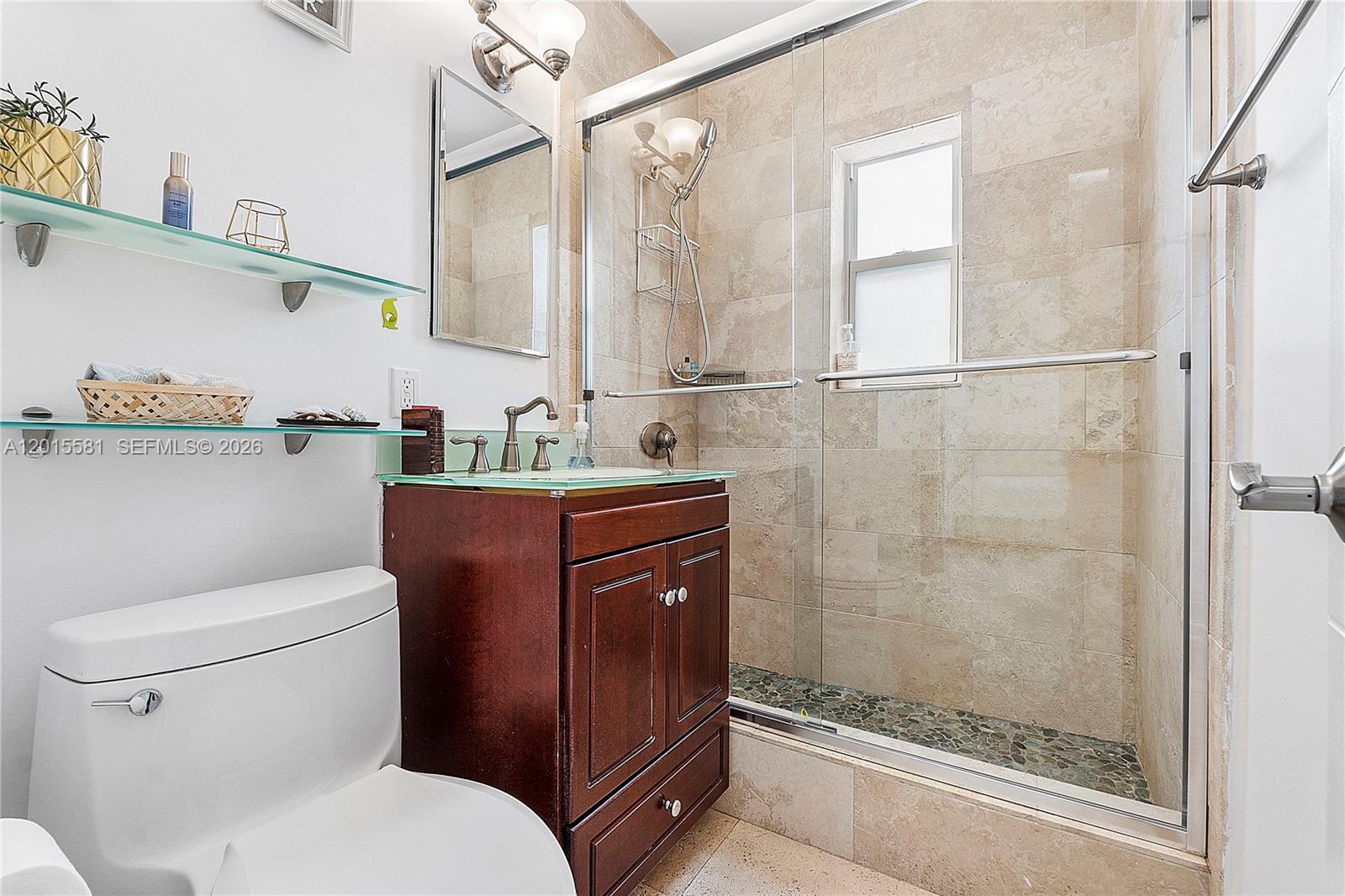 301 Hampton Ln, Key Biscayne FL 33149