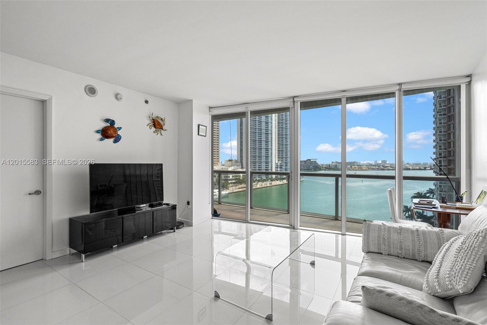 465 Brickell Ave #1016, Miami FL 33131