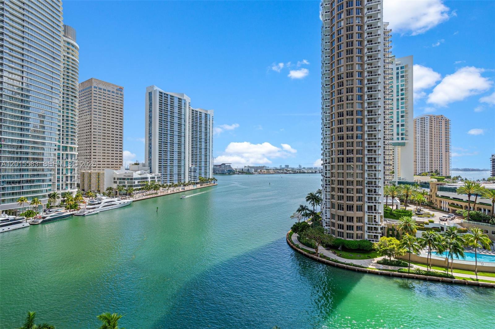 465 Brickell Ave #1016, Miami FL 33131
