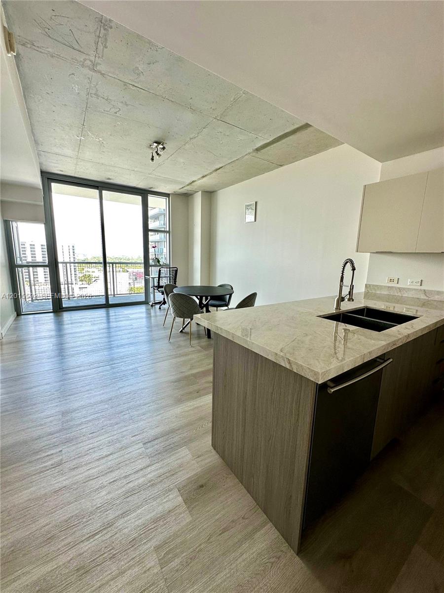3301 NE 1st Ave #H1811, Miami FL 33137