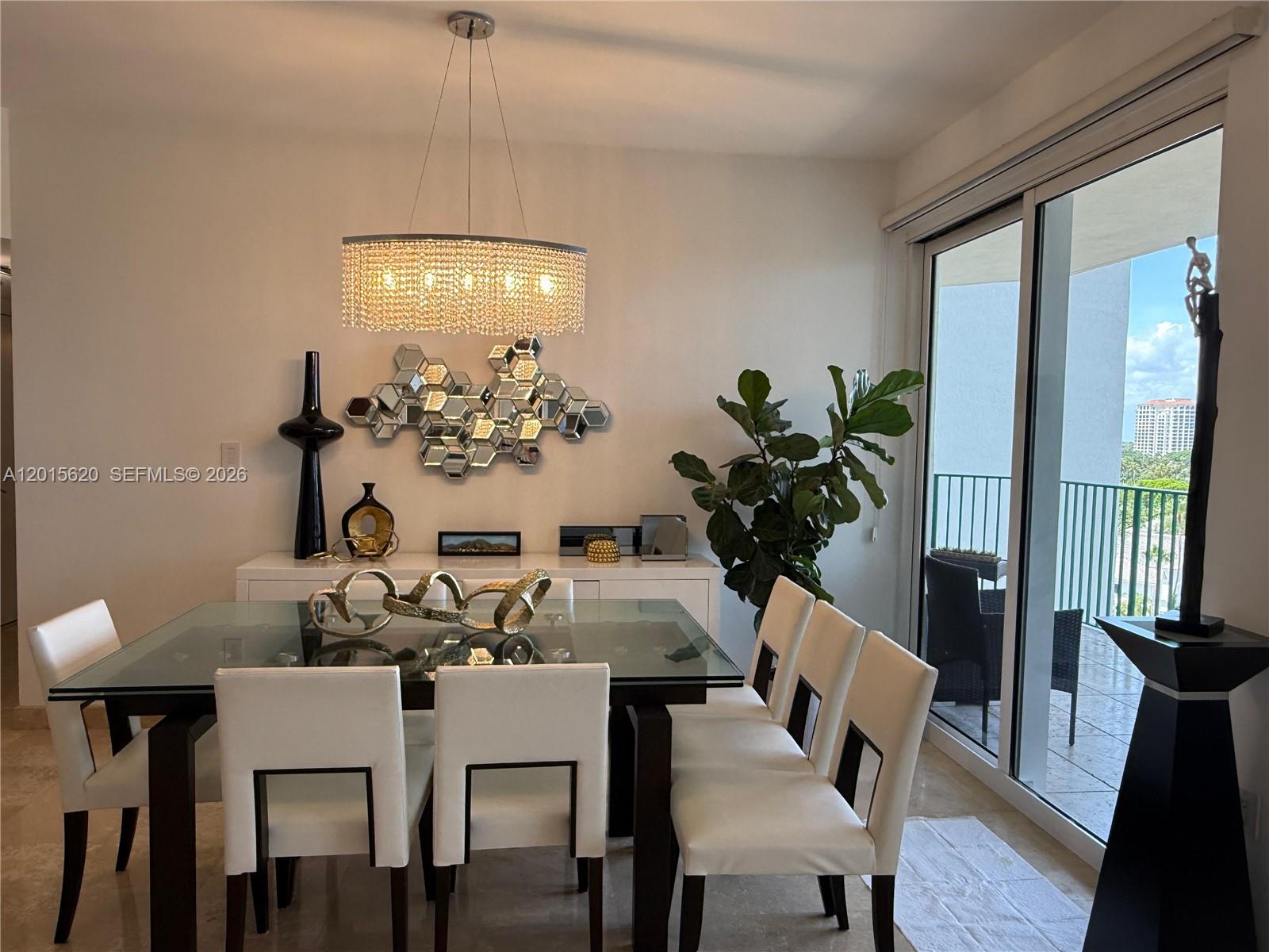 19900 E Country Club Dr #804, Aventura FL 33180