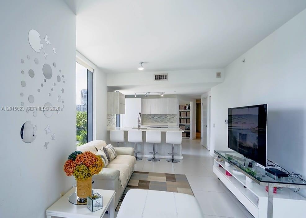 501 NE 31st St #608, Miami FL 33137