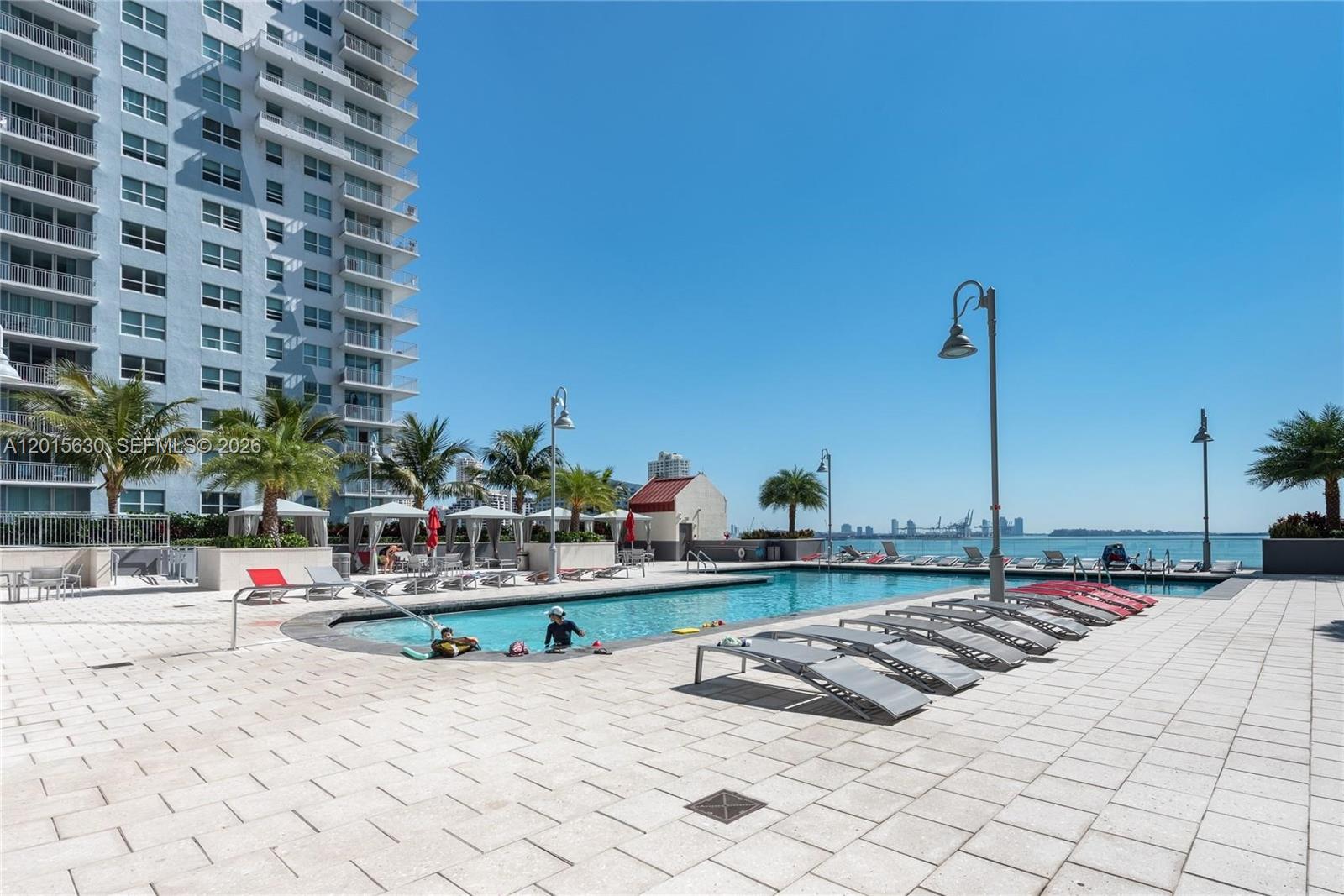 1155 BRICKELL BAY DR #1602, Miami FL 33131