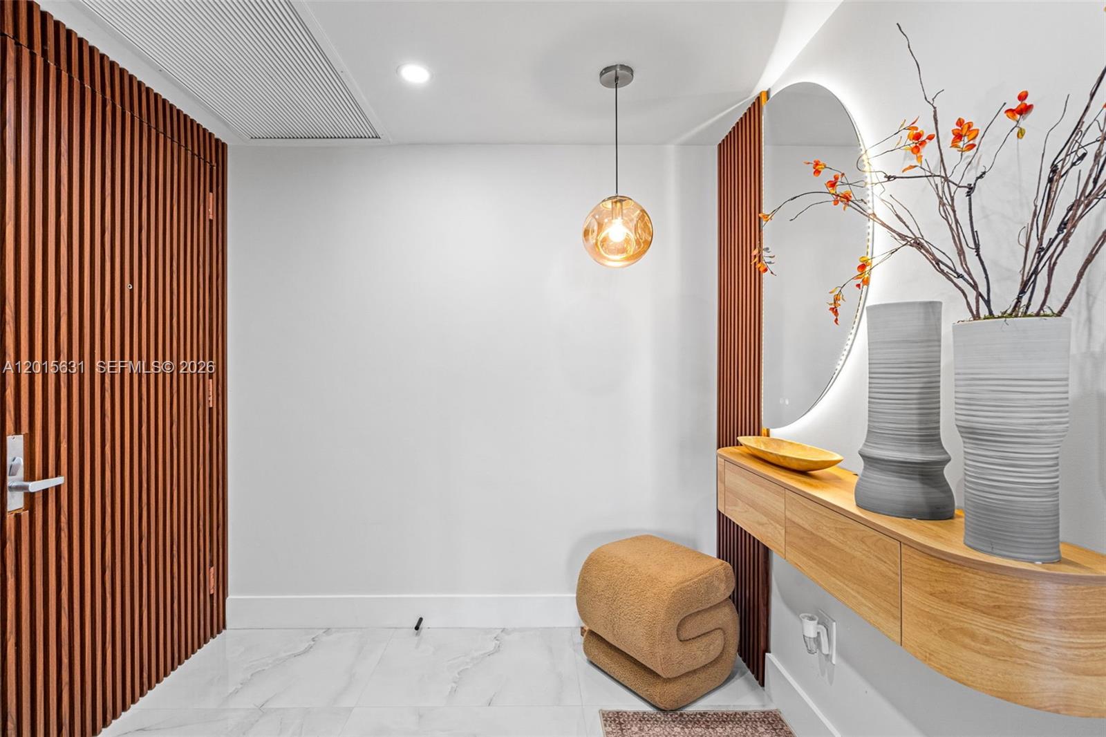 465 Brickell Ave #3301, Miami FL 33131