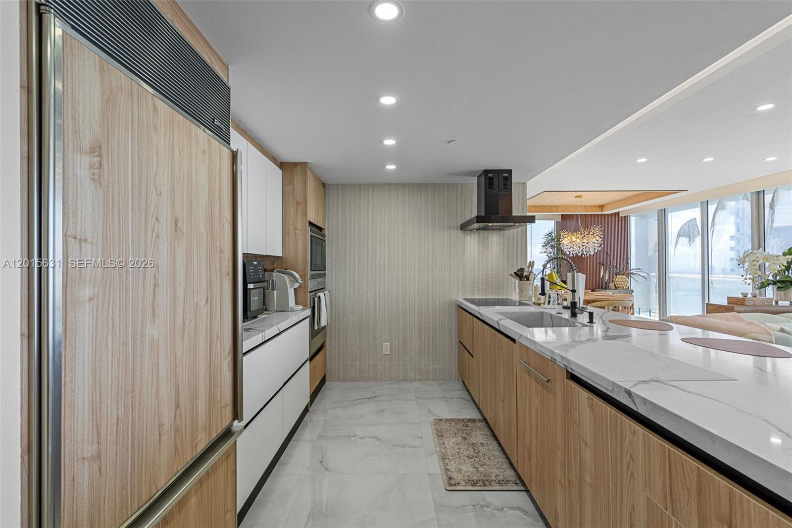 465 Brickell Ave #3301, Miami FL 33131