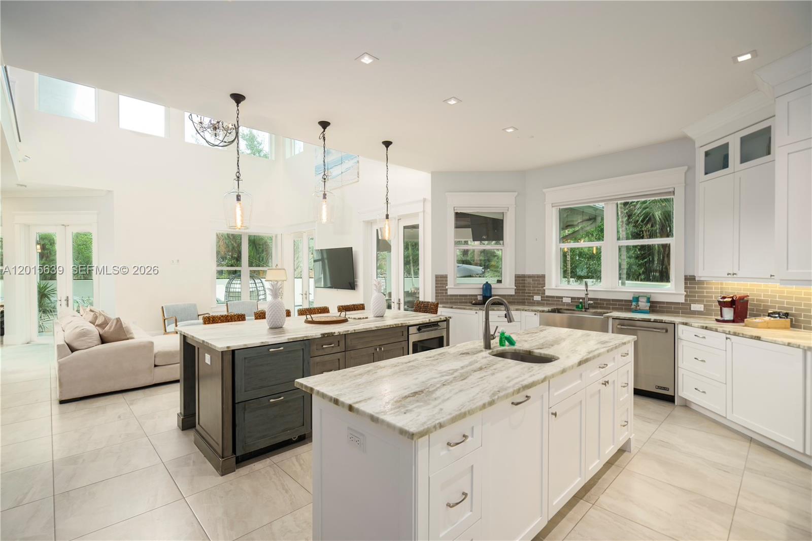 545 SW Indianola St, Stuart FL 34994