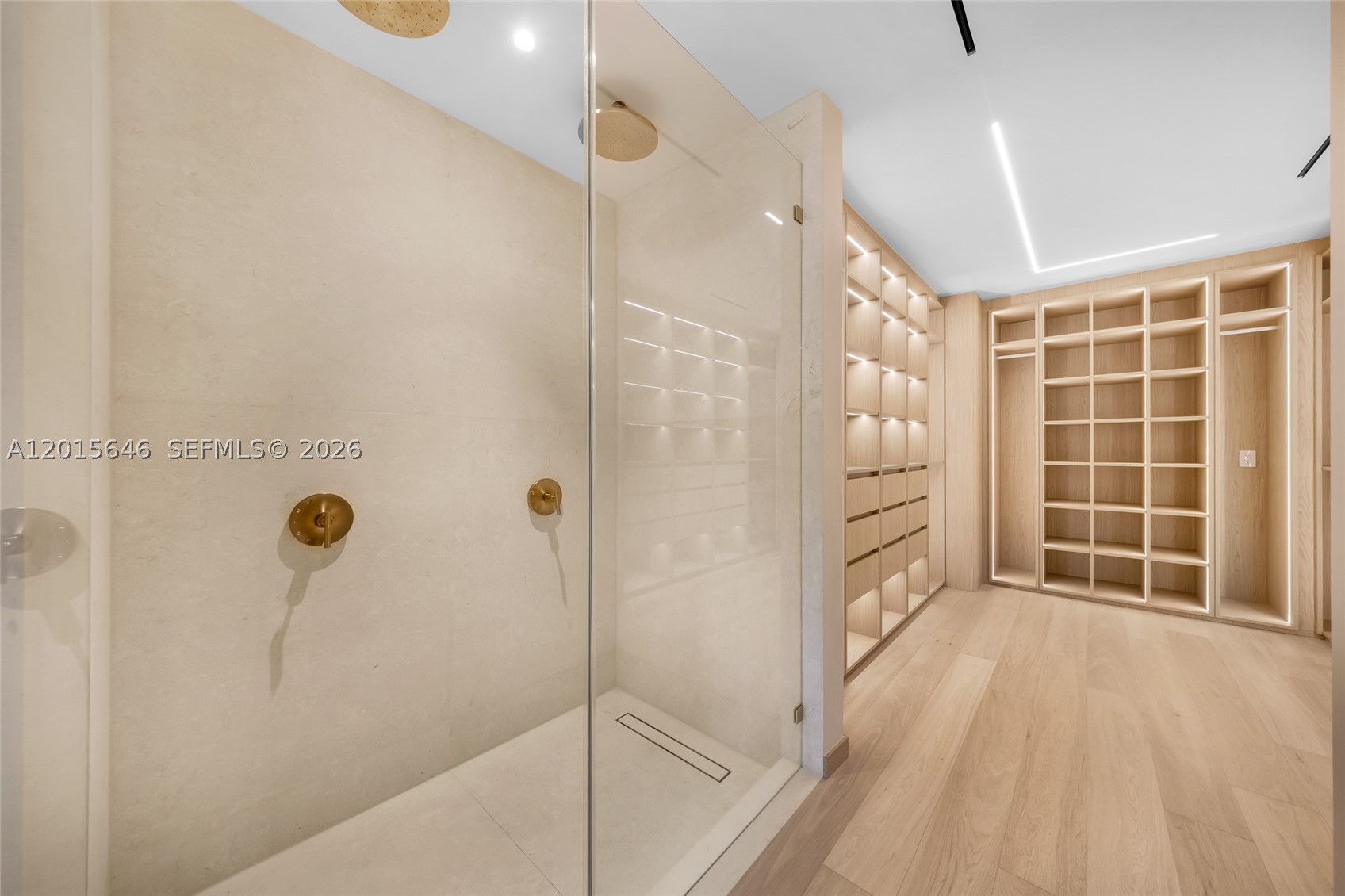 72 W Shore Dr W, Miami FL 33133
