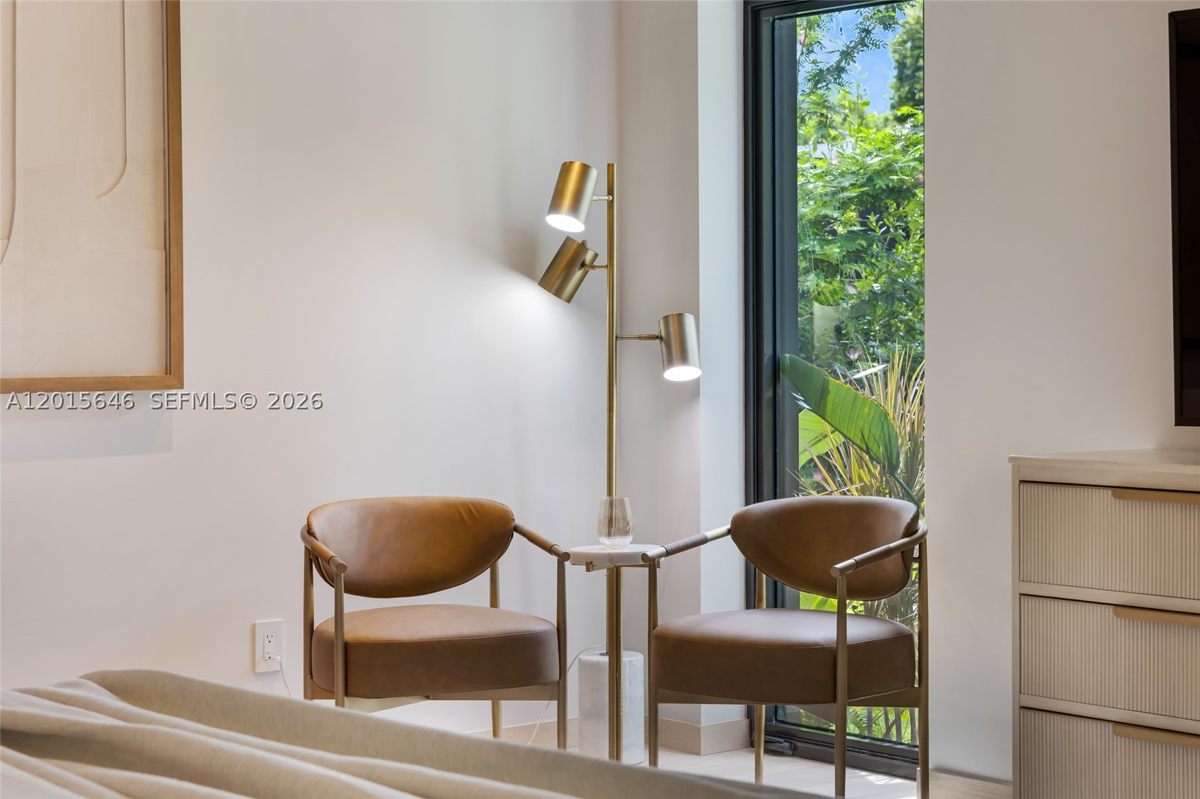 72 W Shore Dr W, Miami FL 33133