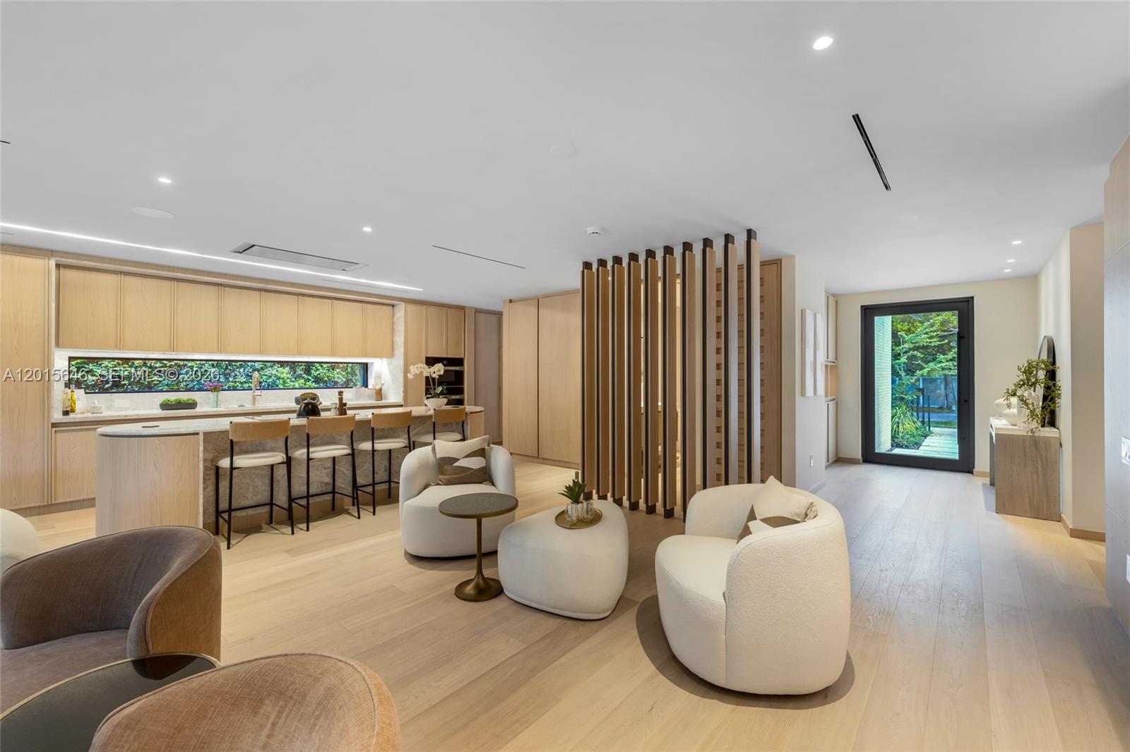 72 W Shore Dr W, Miami FL 33133