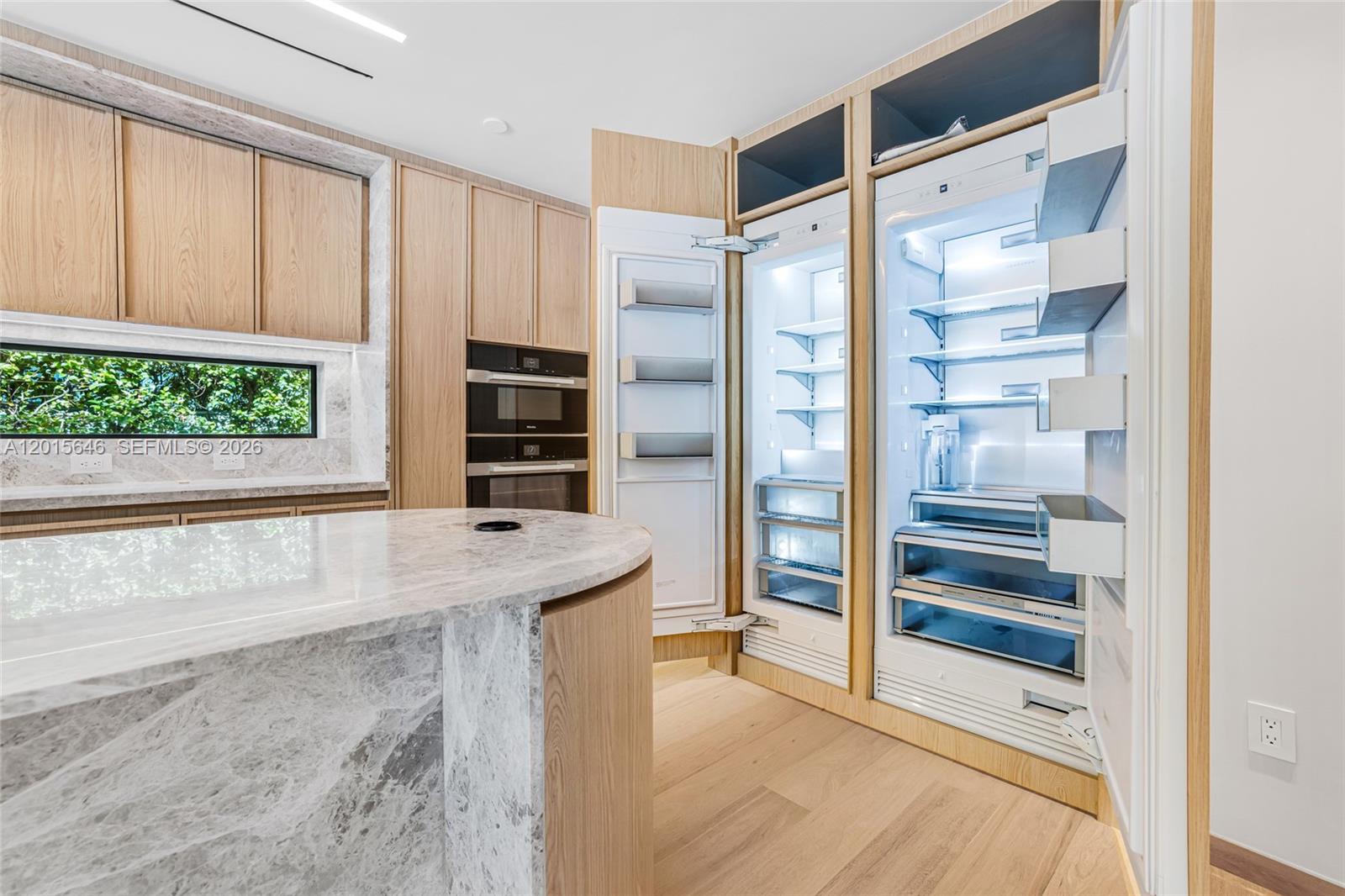 72 W Shore Dr W, Miami FL 33133