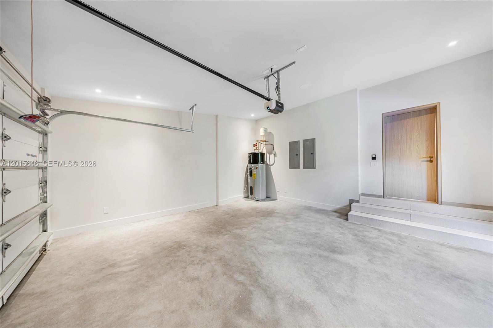 72 W Shore Dr W, Miami FL 33133