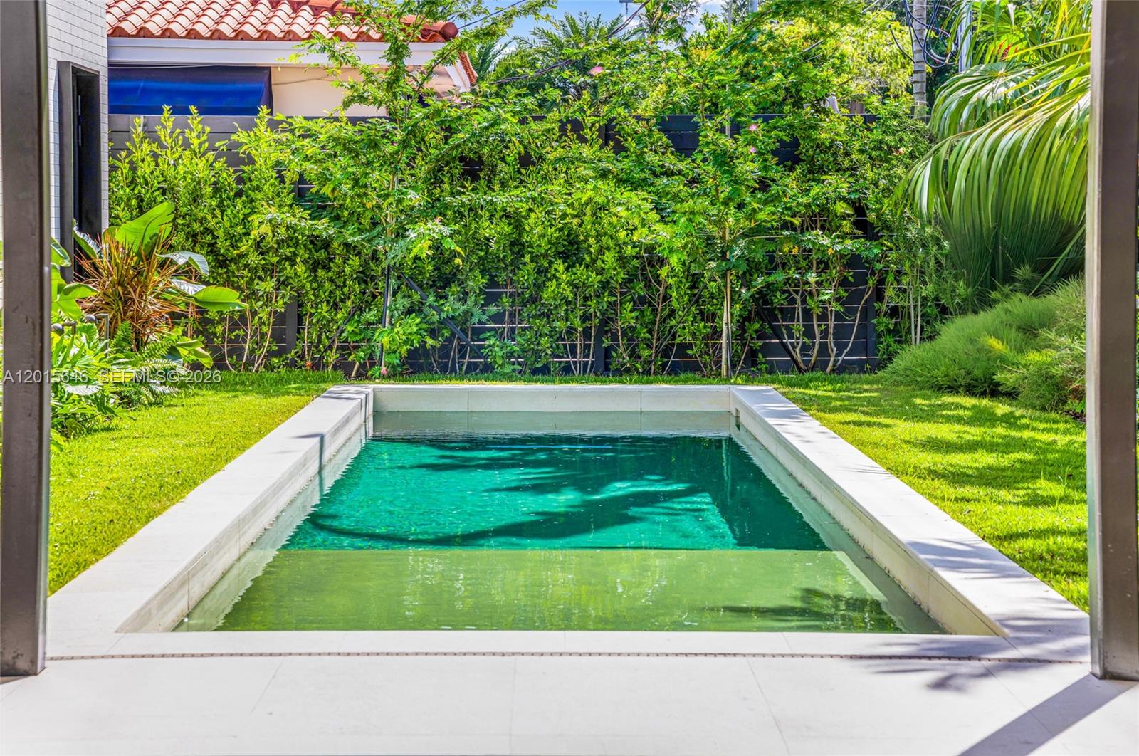 72 W Shore Dr W, Miami FL 33133