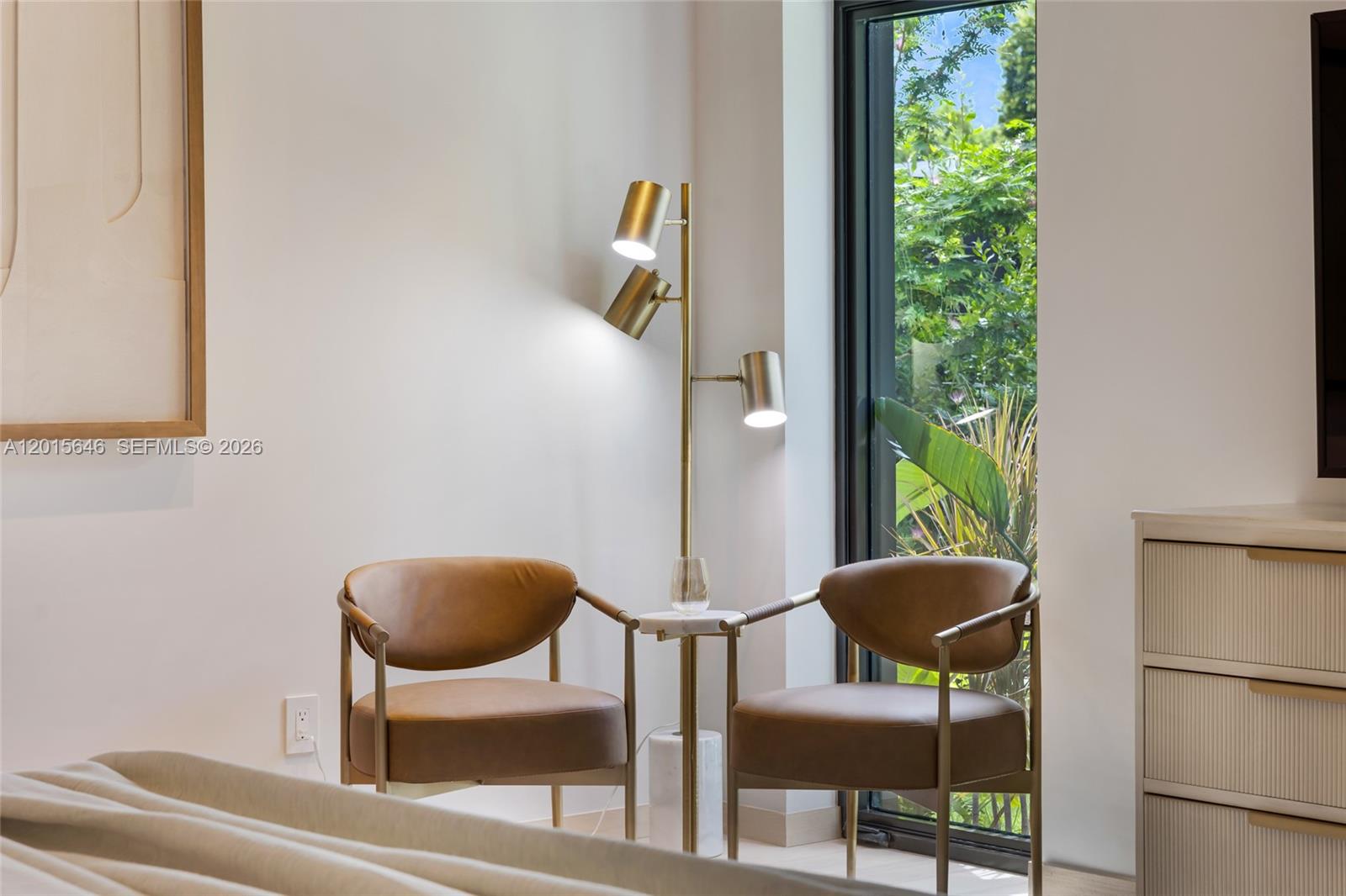 72 W Shore Dr W, Miami FL 33133