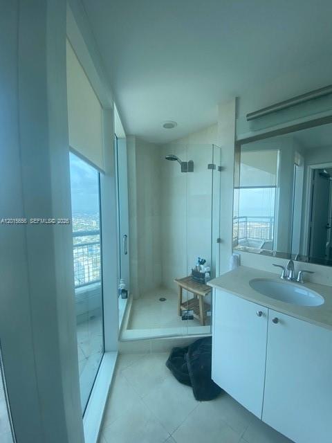 60 SW 13th St #4611, Miami FL 33130
