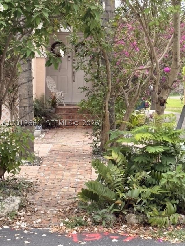 10135 SW 156th Ave, Miami FL 33196