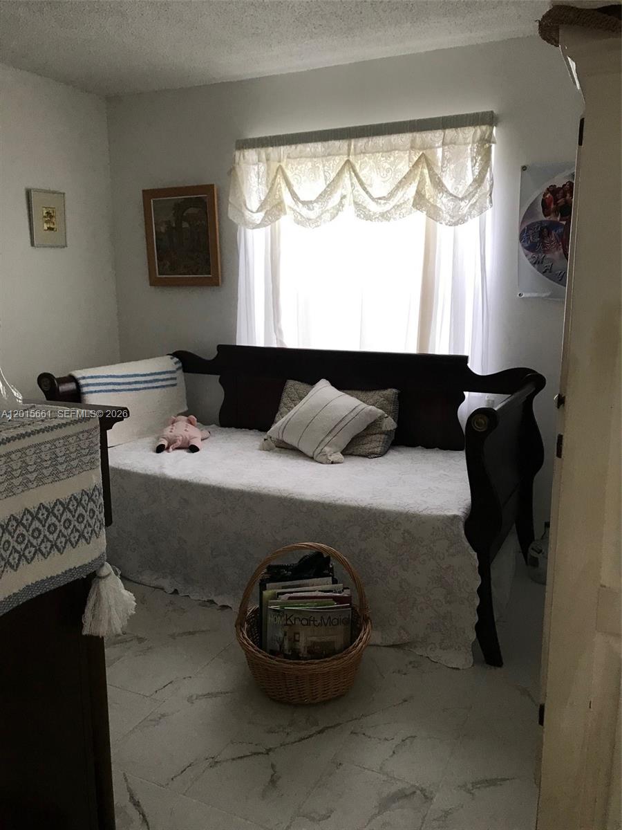 10135 SW 156th Ave, Miami FL 33196