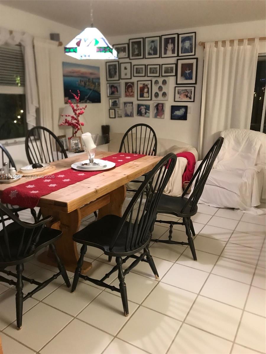 10135 SW 156th Ave, Miami FL 33196