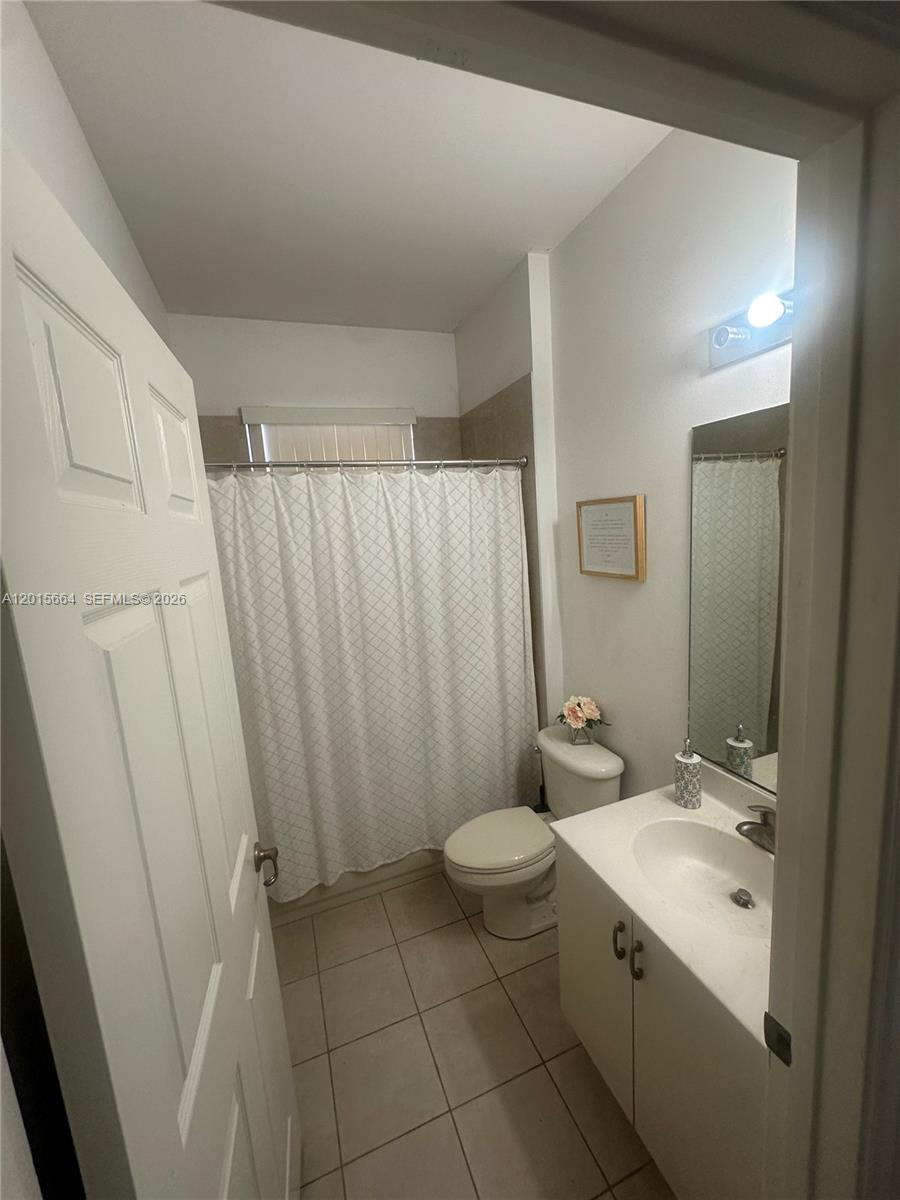 18571 SW 44th St, Miramar FL 33029