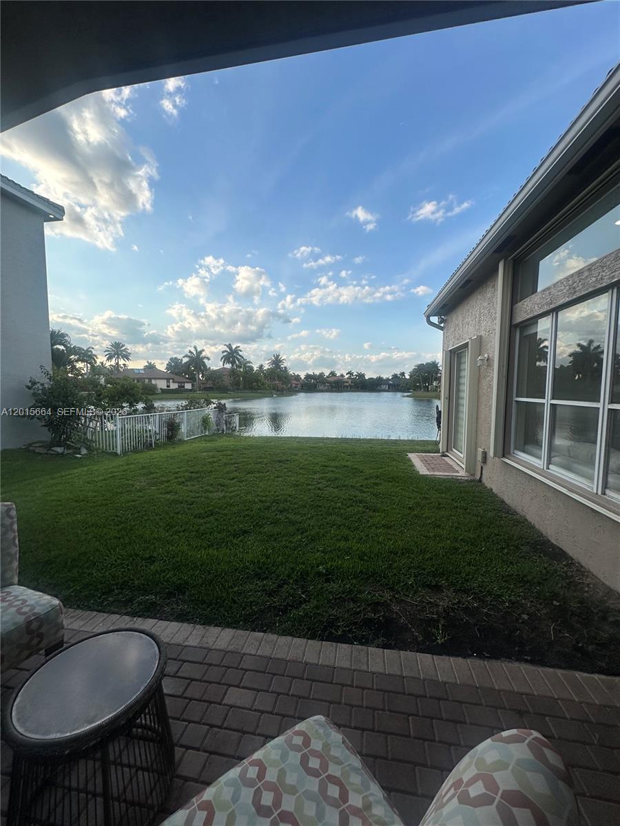 18571 SW 44th St, Miramar FL 33029