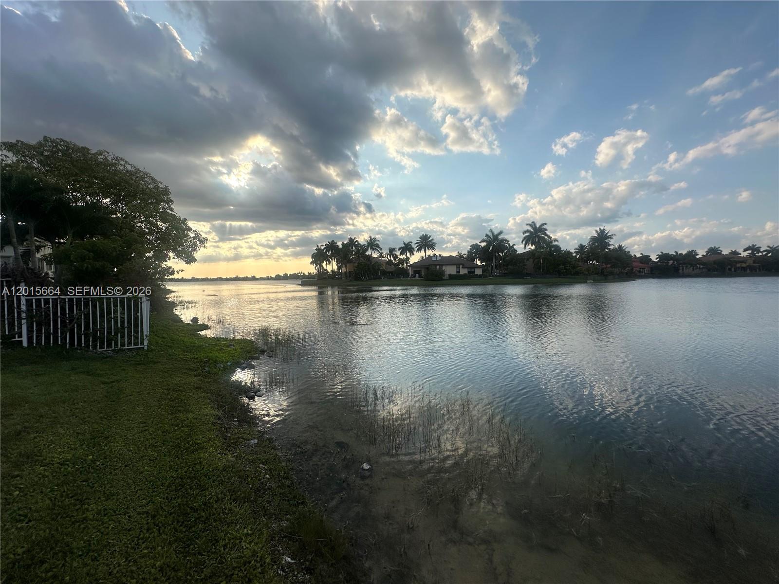 18571 SW 44th St, Miramar FL 33029