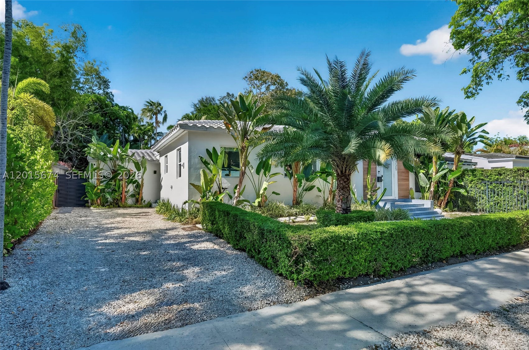 725 NE 81st St, Miami FL 33138