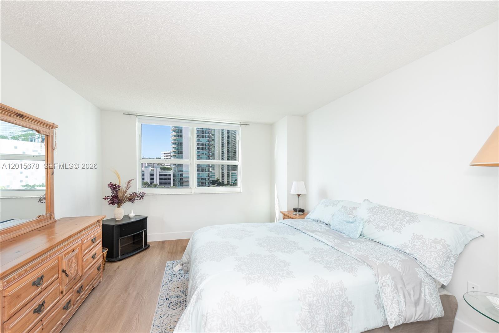 1155 Brickell Bay Dr #609, Miami FL 33131