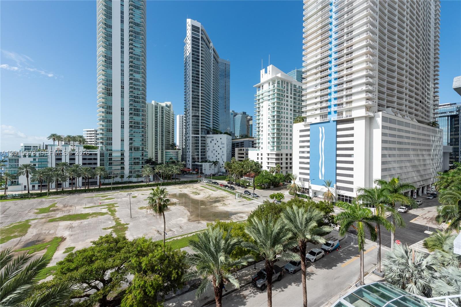 1155 Brickell Bay Dr #609, Miami FL 33131