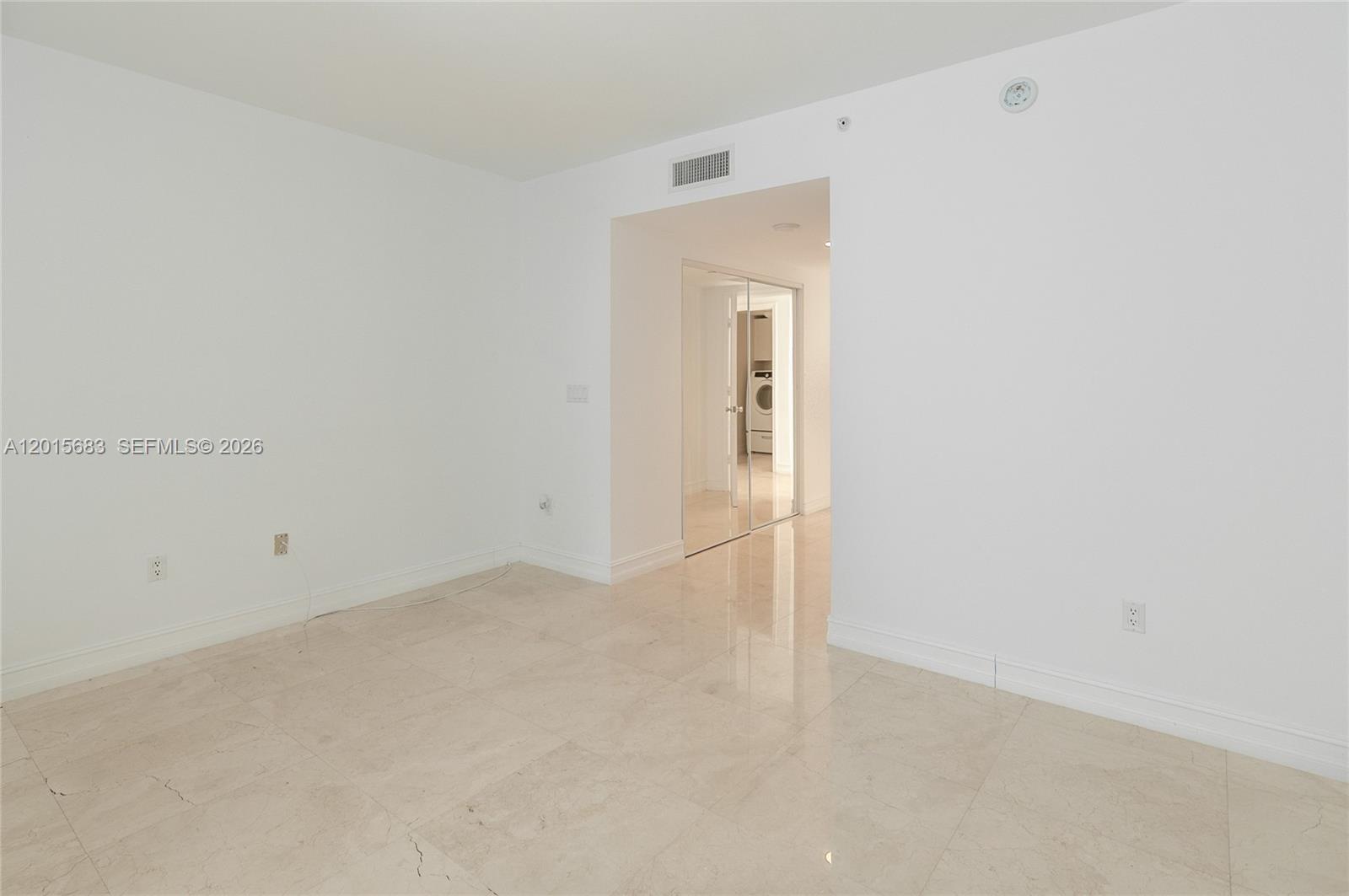 Aventura FL 33160 - A12015683