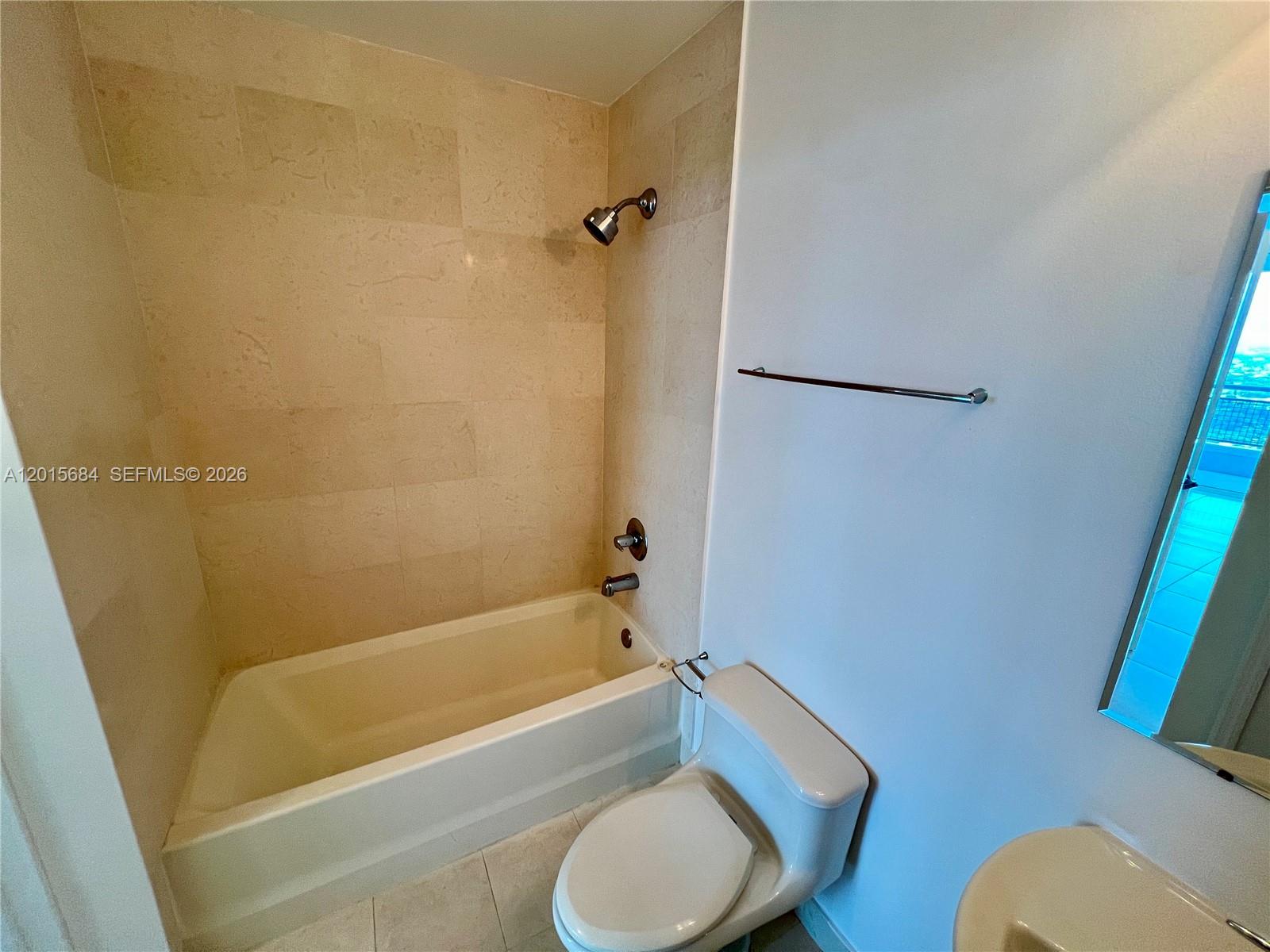 60 SW 13th St #3609, Miami FL 33130