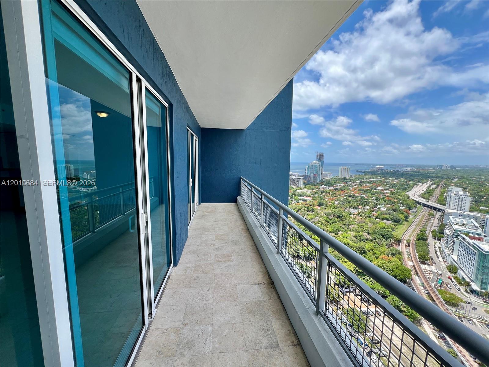 60 SW 13th St #3609, Miami FL 33130