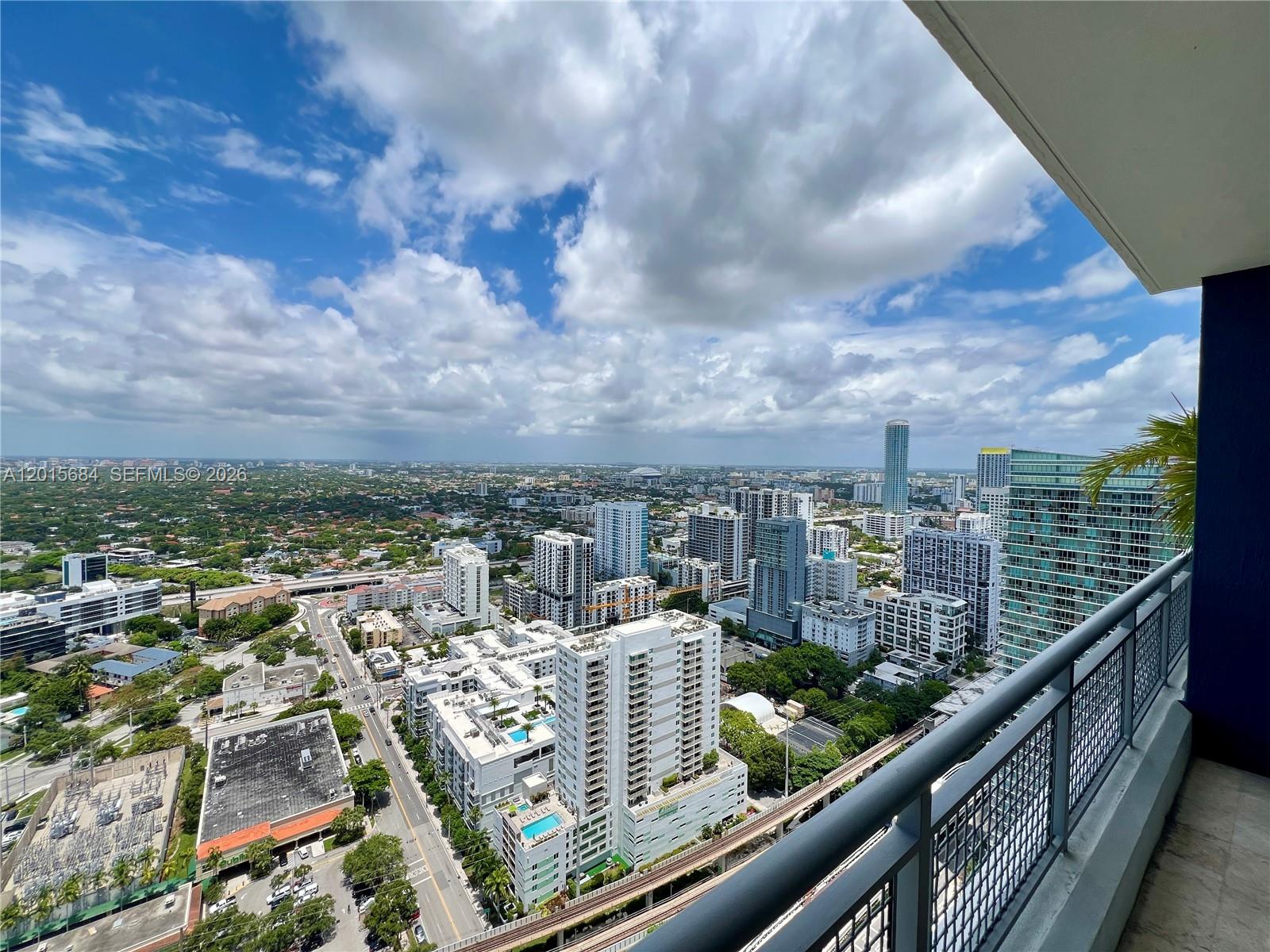 60 SW 13th St #3609, Miami FL 33130