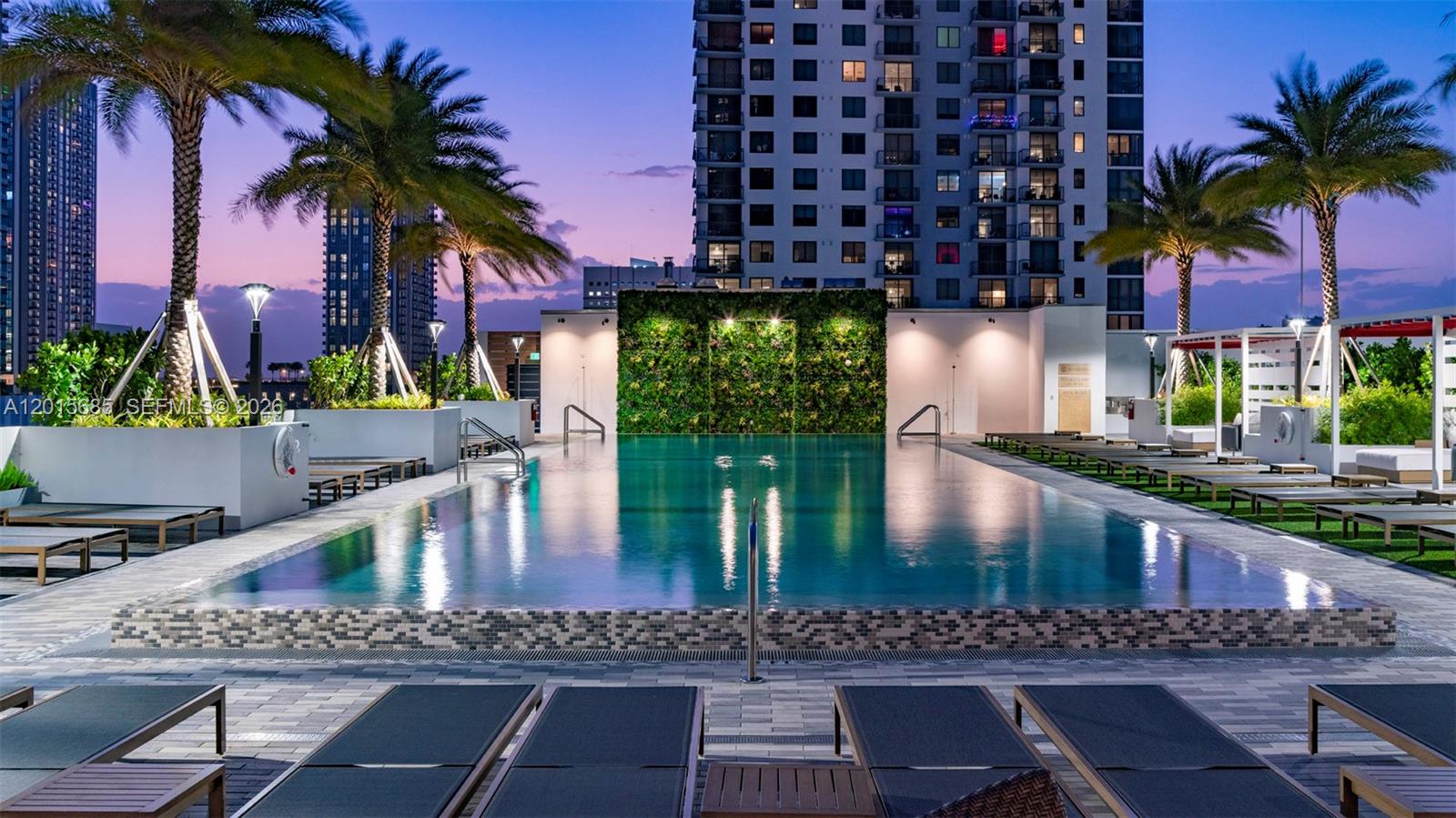 650 NE 2nd Ave #602, Miami FL 33132