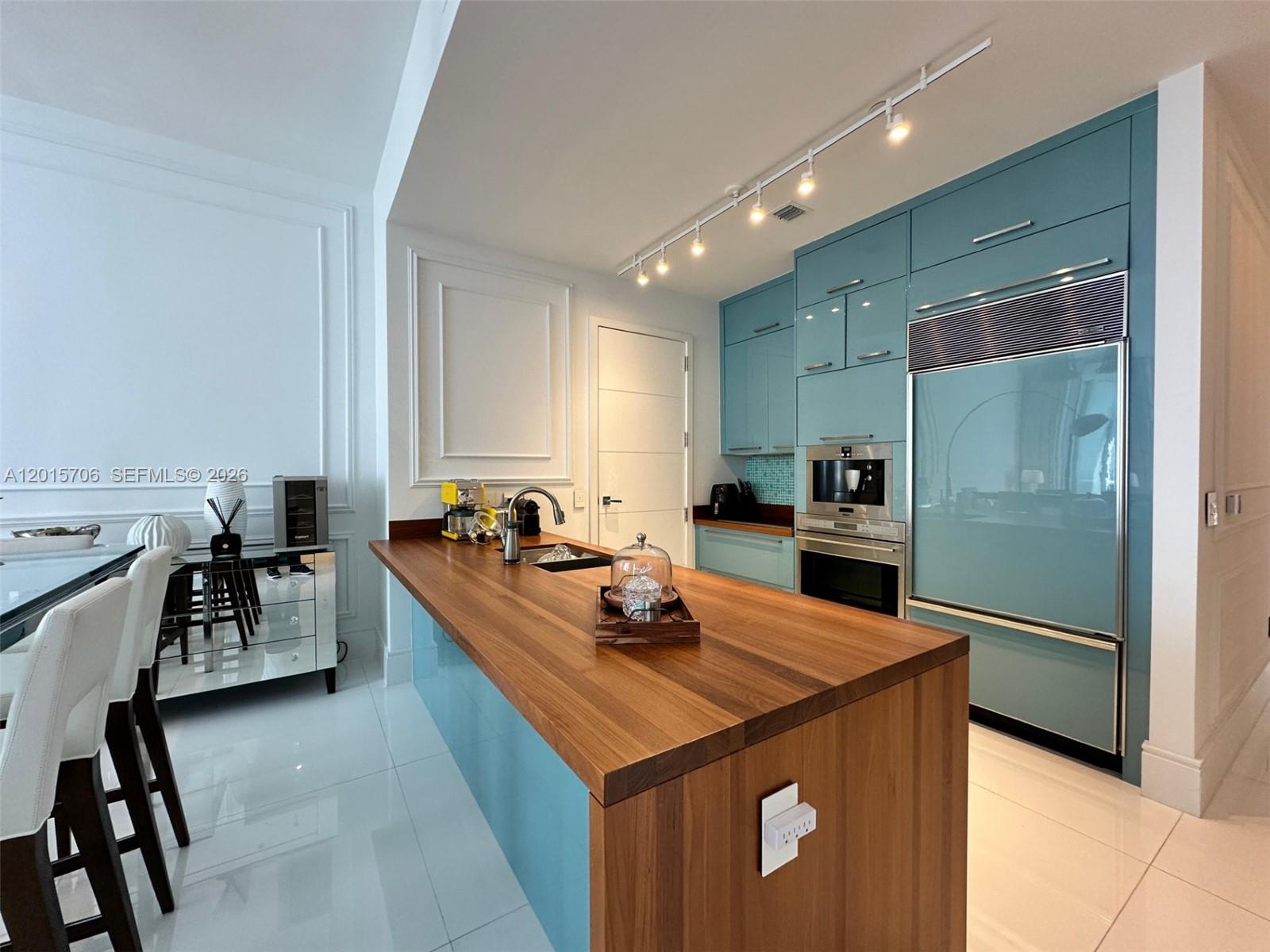 15811 Collins Ave #3302, Sunny Isles Beach FL 33160
