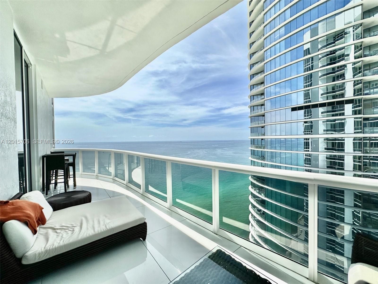 15811 Collins Ave #3302, Sunny Isles Beach FL 33160