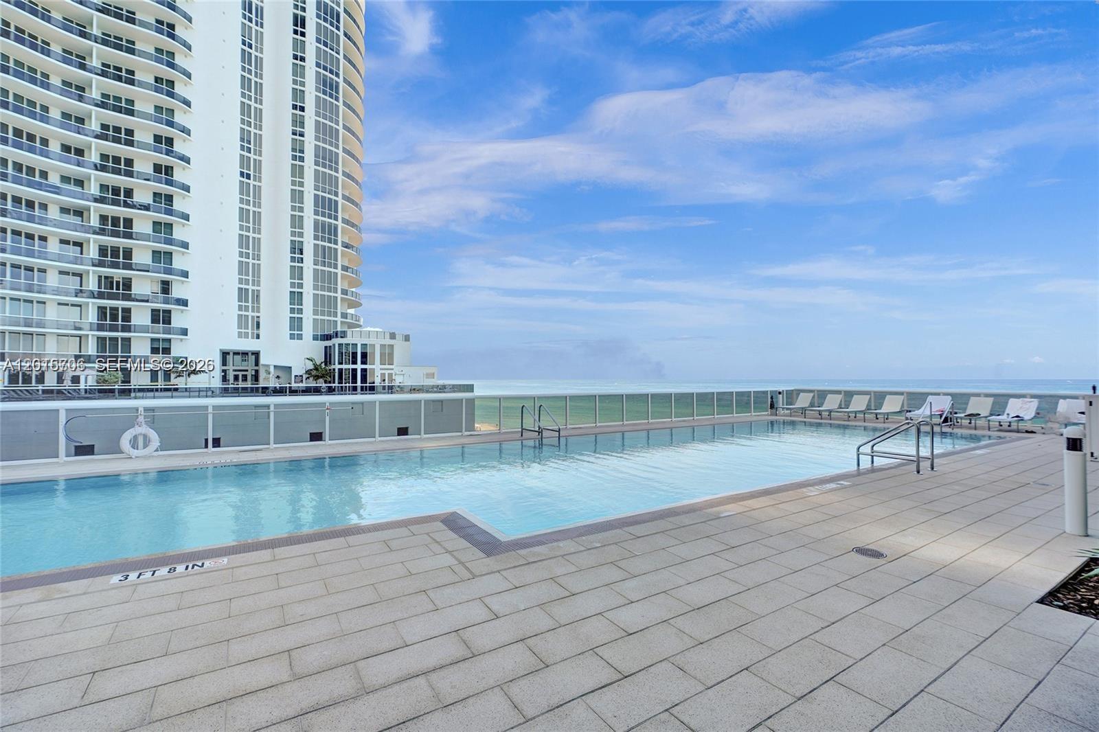 15811 Collins Ave #3302, Sunny Isles Beach FL 33160