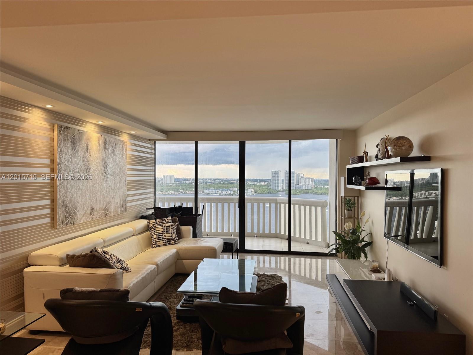 1000 Island Blvd #2512, Aventura FL 33160