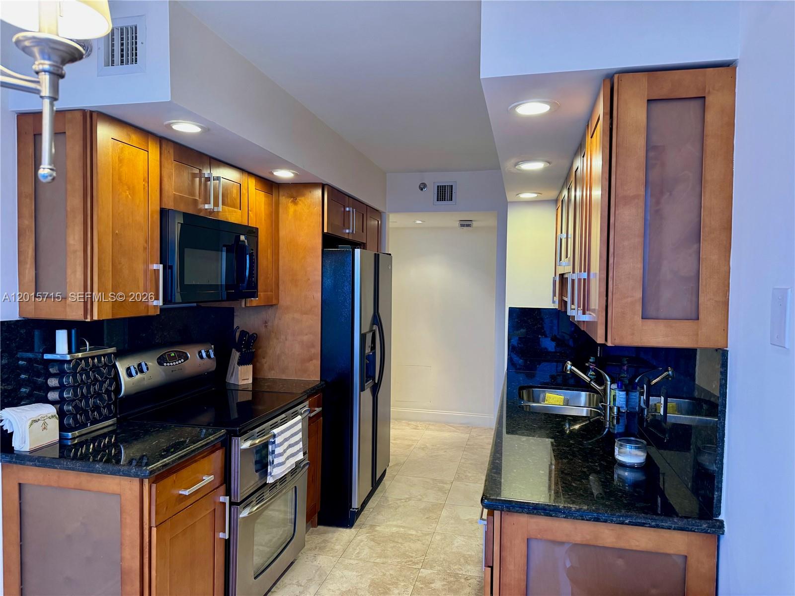 1000 Island Blvd #2512, Aventura FL 33160