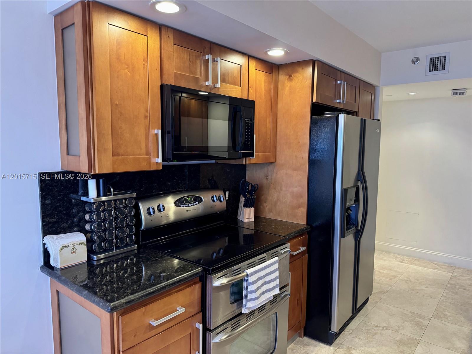 1000 Island Blvd #2512, Aventura FL 33160