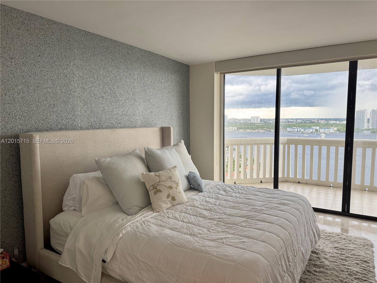 1000 Island Blvd #2512, Aventura FL 33160
