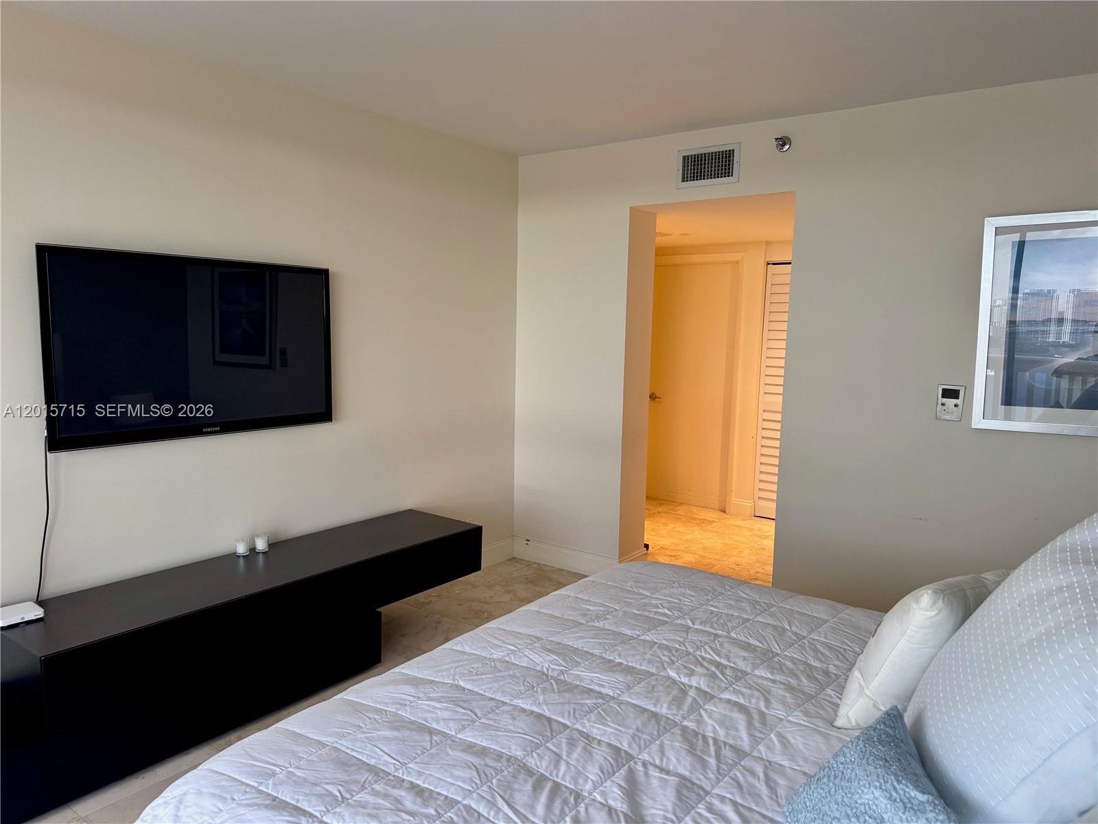 1000 Island Blvd #2512, Aventura FL 33160