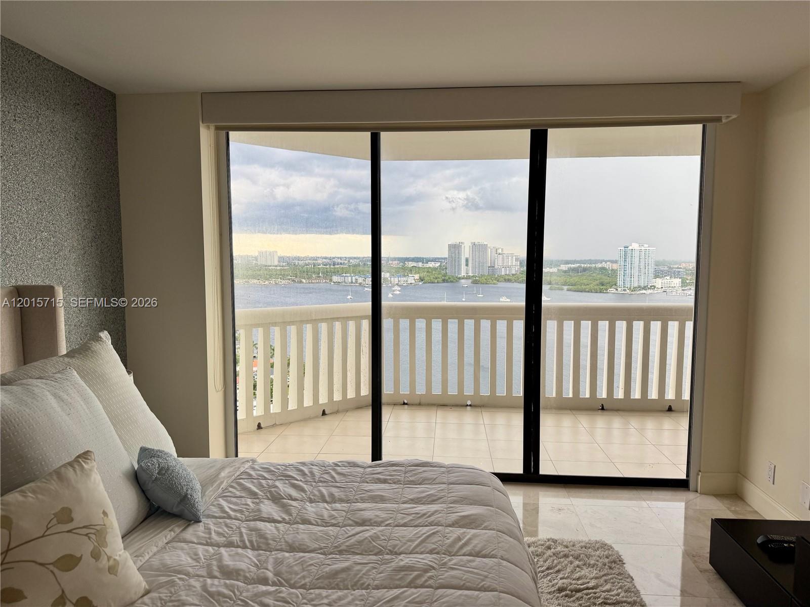 1000 Island Blvd #2512, Aventura FL 33160