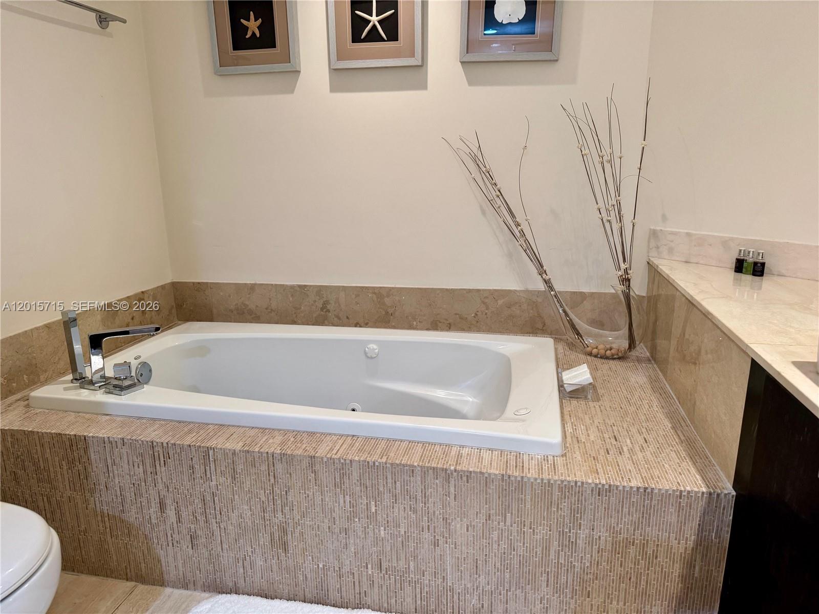1000 Island Blvd #2512, Aventura FL 33160