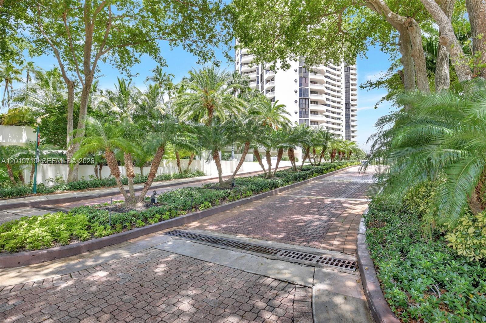 1000 Island Blvd #2512, Aventura FL 33160